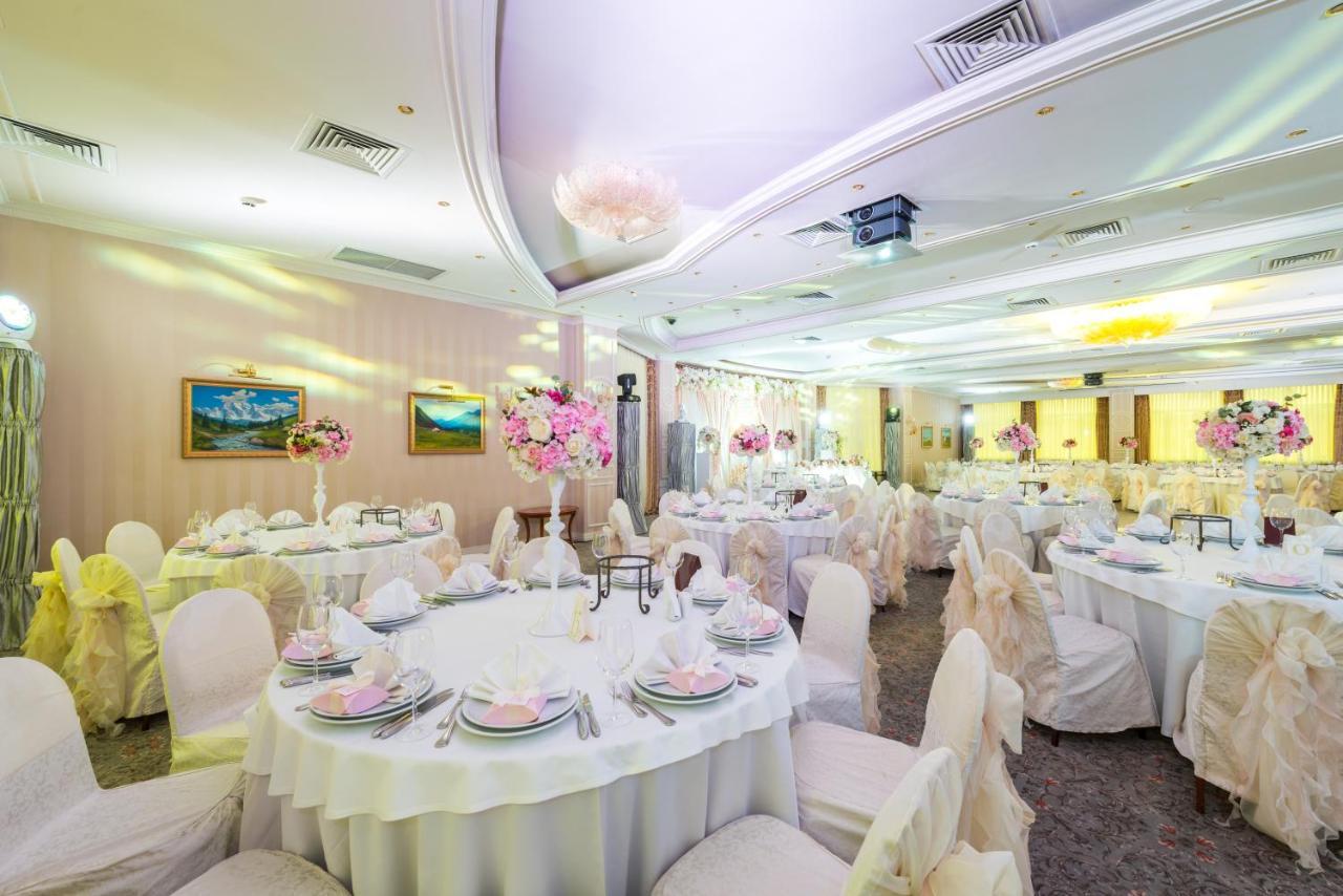 Grand Tien Shan Hotel Αλμάτι Εξωτερικό φωτογραφία
