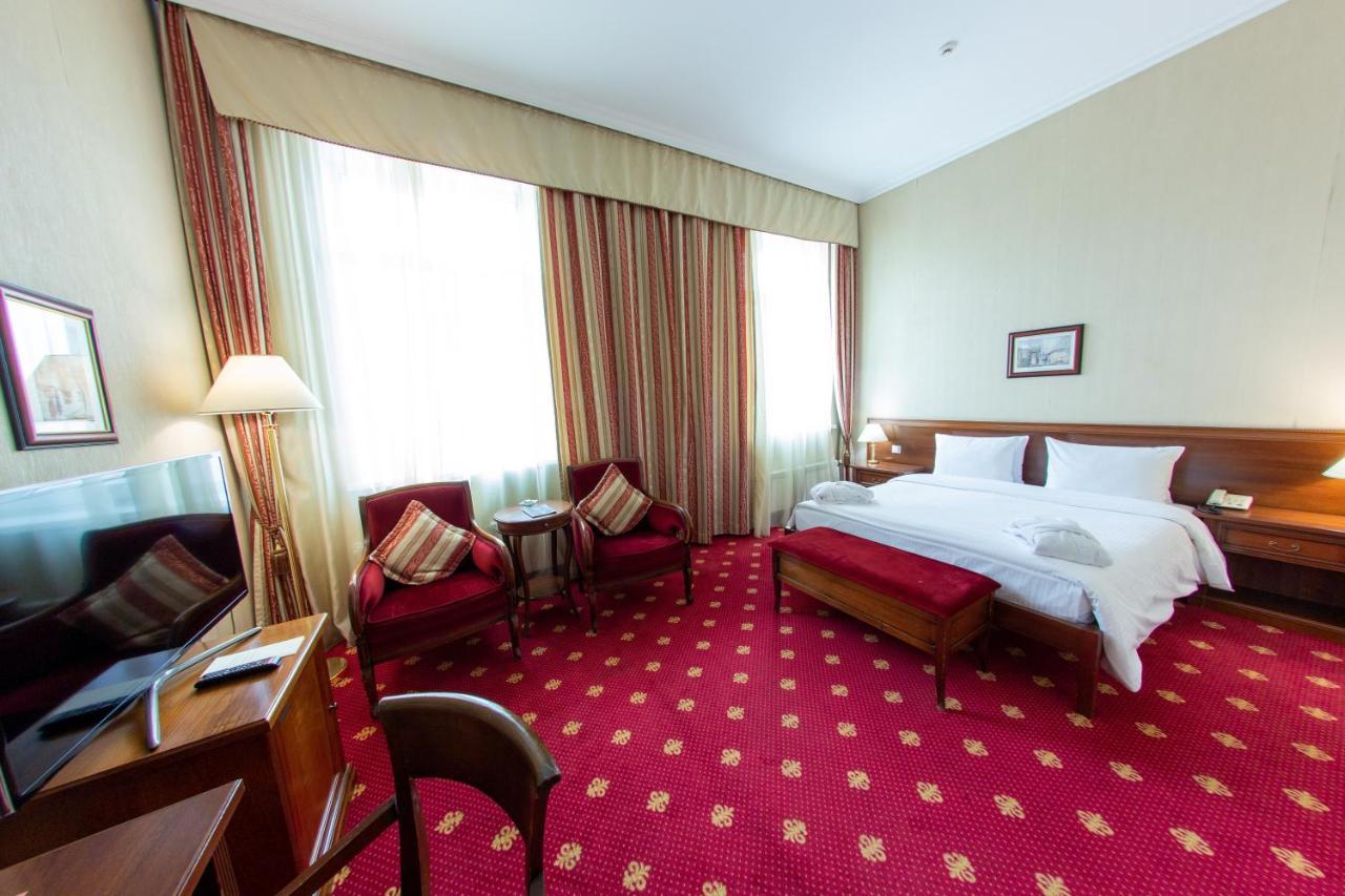 Grand Tien Shan Hotel Αλμάτι Εξωτερικό φωτογραφία