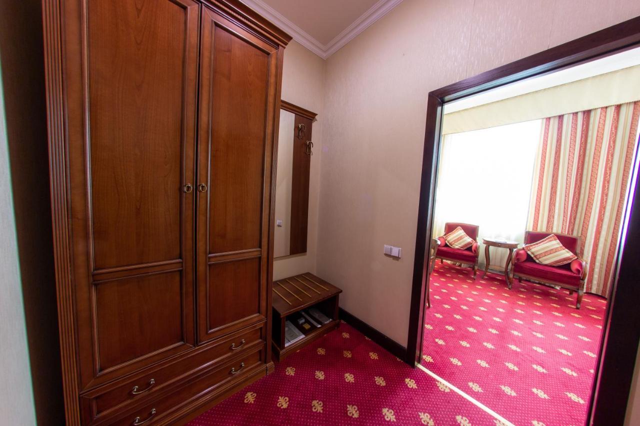 Grand Tien Shan Hotel Αλμάτι Εξωτερικό φωτογραφία