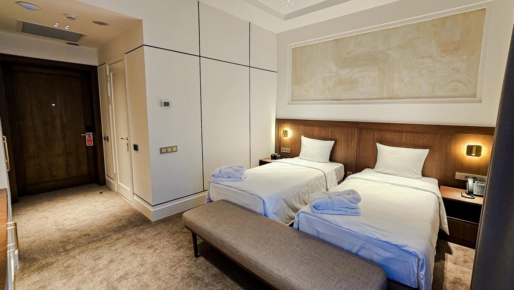 Grand Tien Shan Hotel Αλμάτι Εξωτερικό φωτογραφία